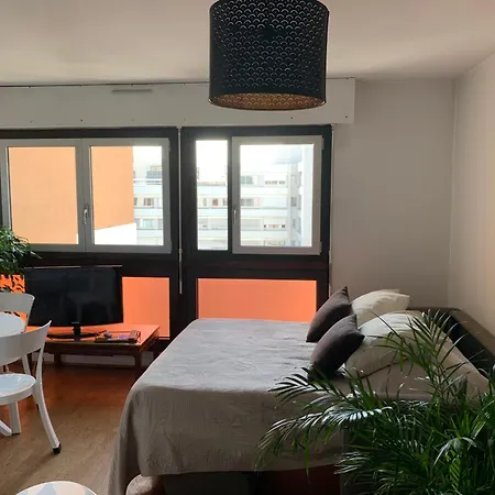 Lumineux 46m2 20e Apartment